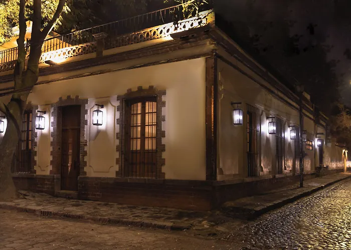 Hotel Orchid House Coyoacán 5*